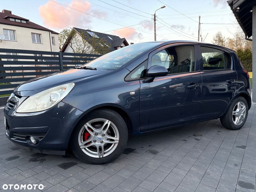 Opel Corsa 1.2 16V Cosmo - 20