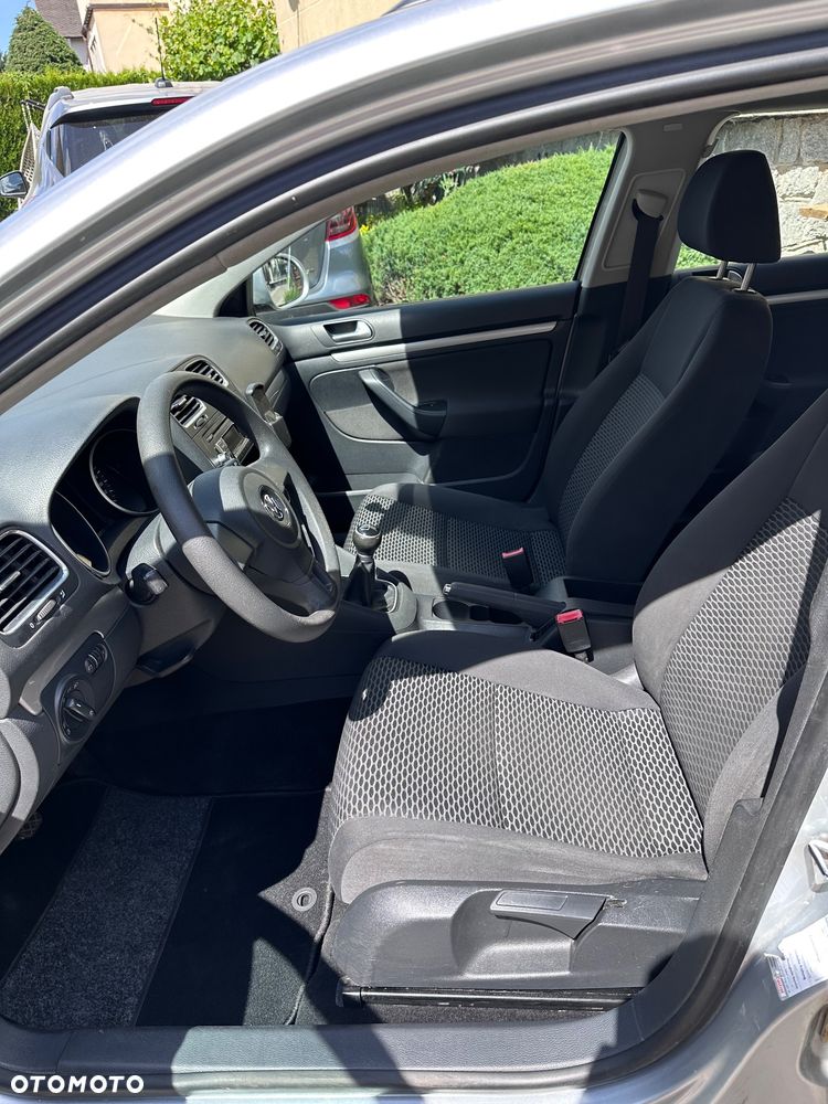 Volkswagen Golf - 15