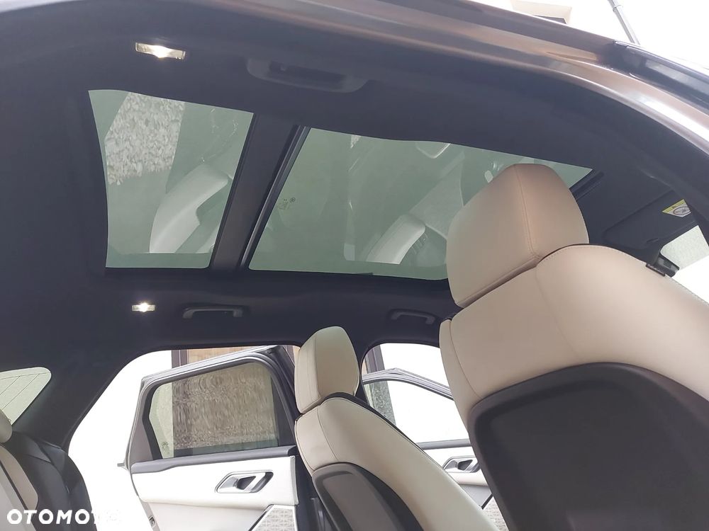 Land Rover Range Rover Velar 2.0 SD4 R-Dynamic - 11