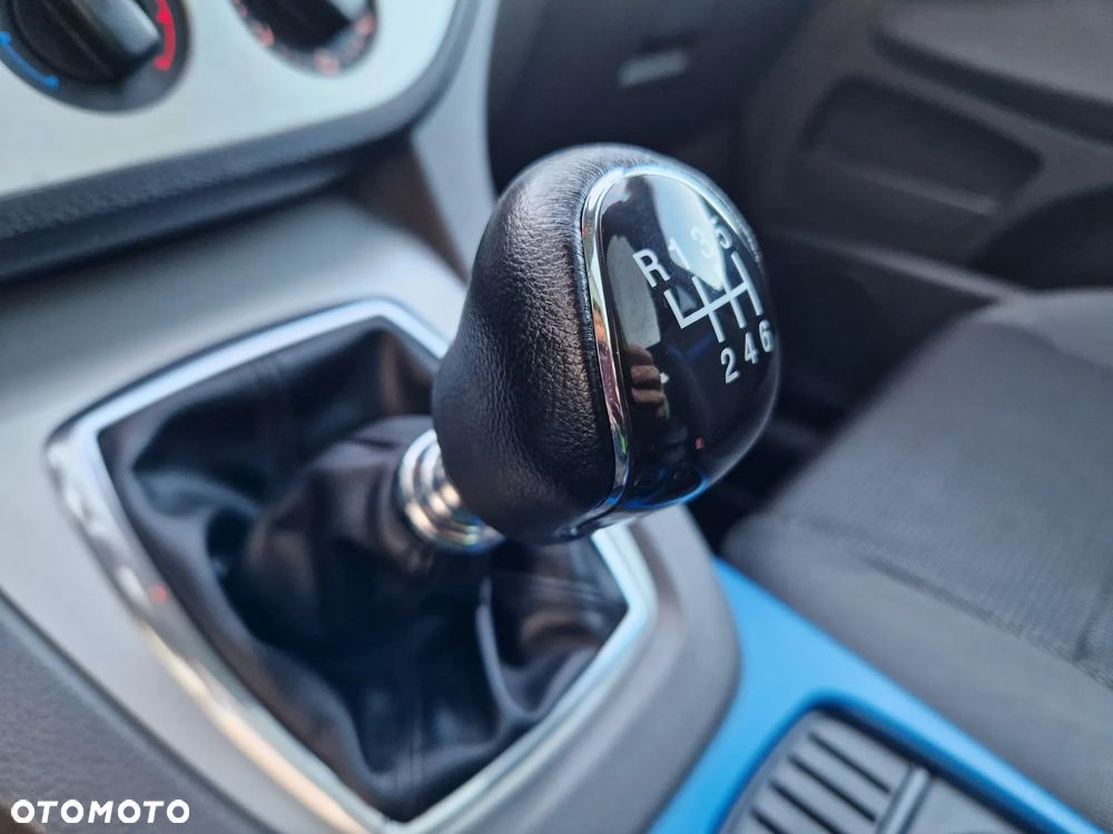 Ford Kuga 2.0 TDCi 4x4 Trend - 21