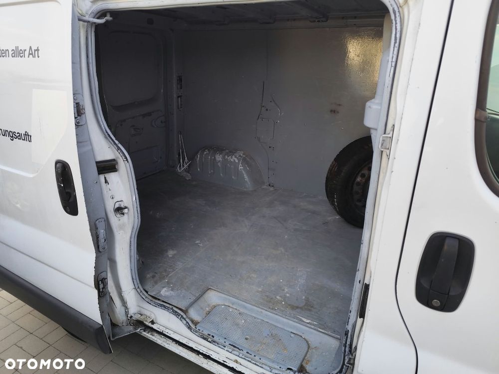Opel Vivaro - 5