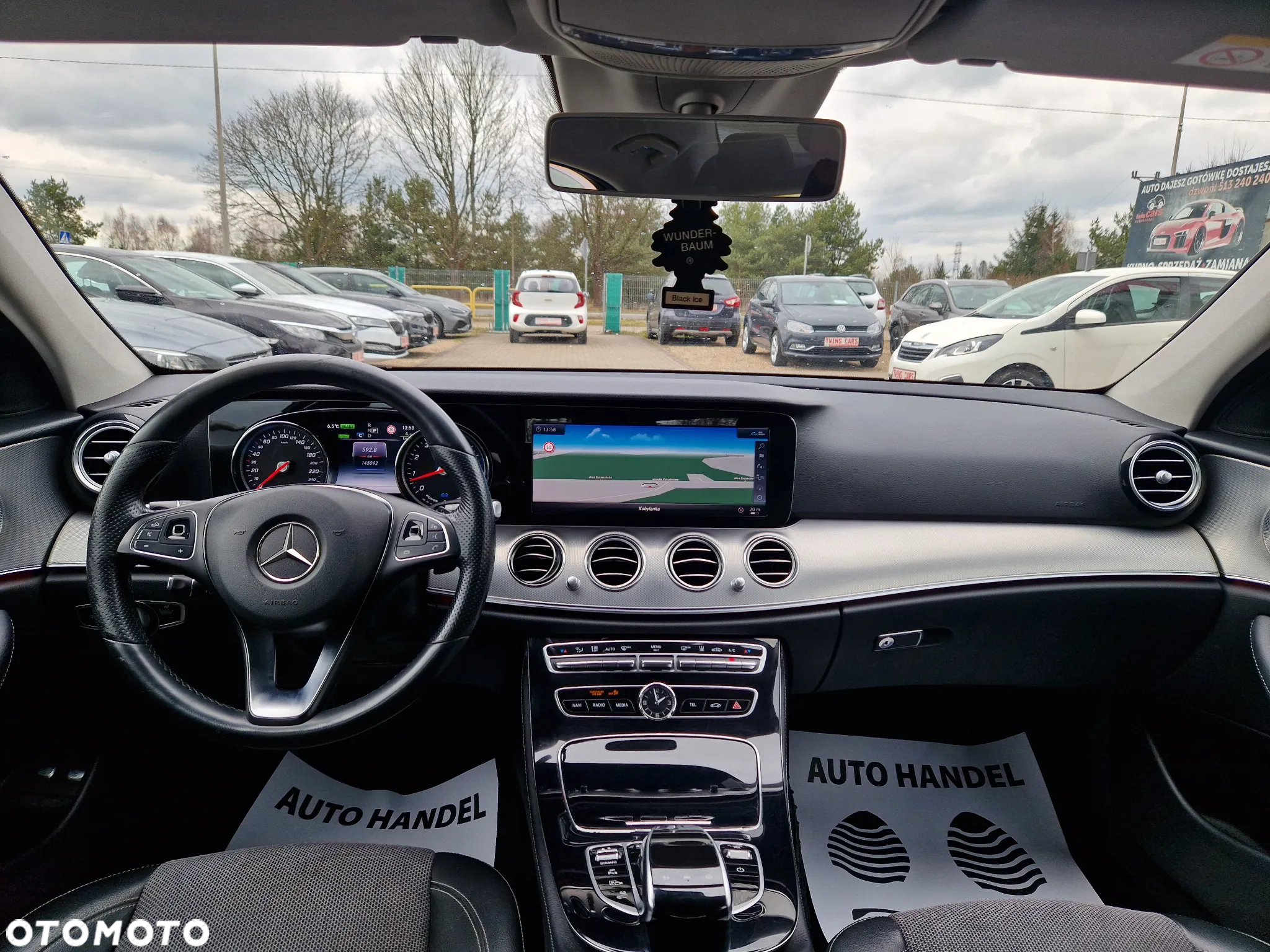 Mercedes-Benz Klasa E 350e 9G-TRONIC AMG Line - 11