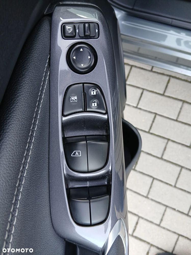 Nissan Juke 1.0 DIG-T N-Connecta - 18
