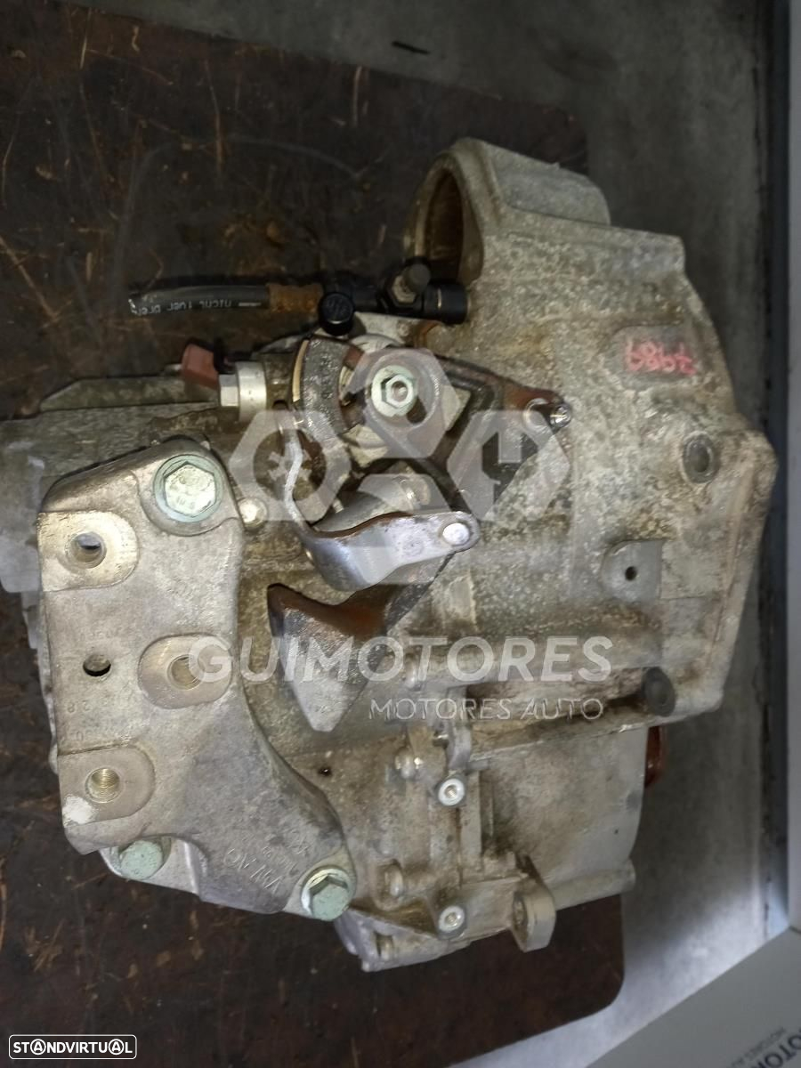 CAIXA VELOCIDADES VOLKSWAGEN PASSAT 2.0TDI 140CV, REF: HDU - MANUAL 6V - 3