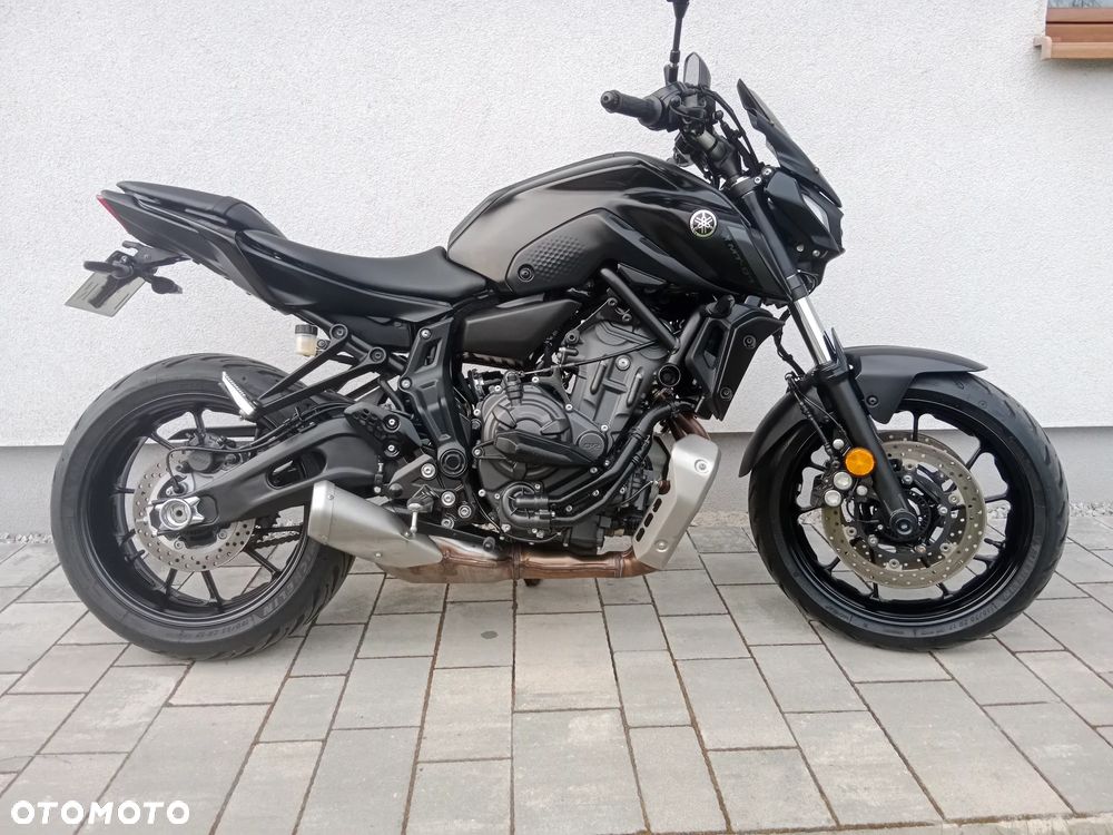 Yamaha MT - 2