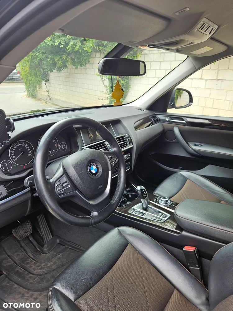 BMW X3 xDrive20i xLine - 16