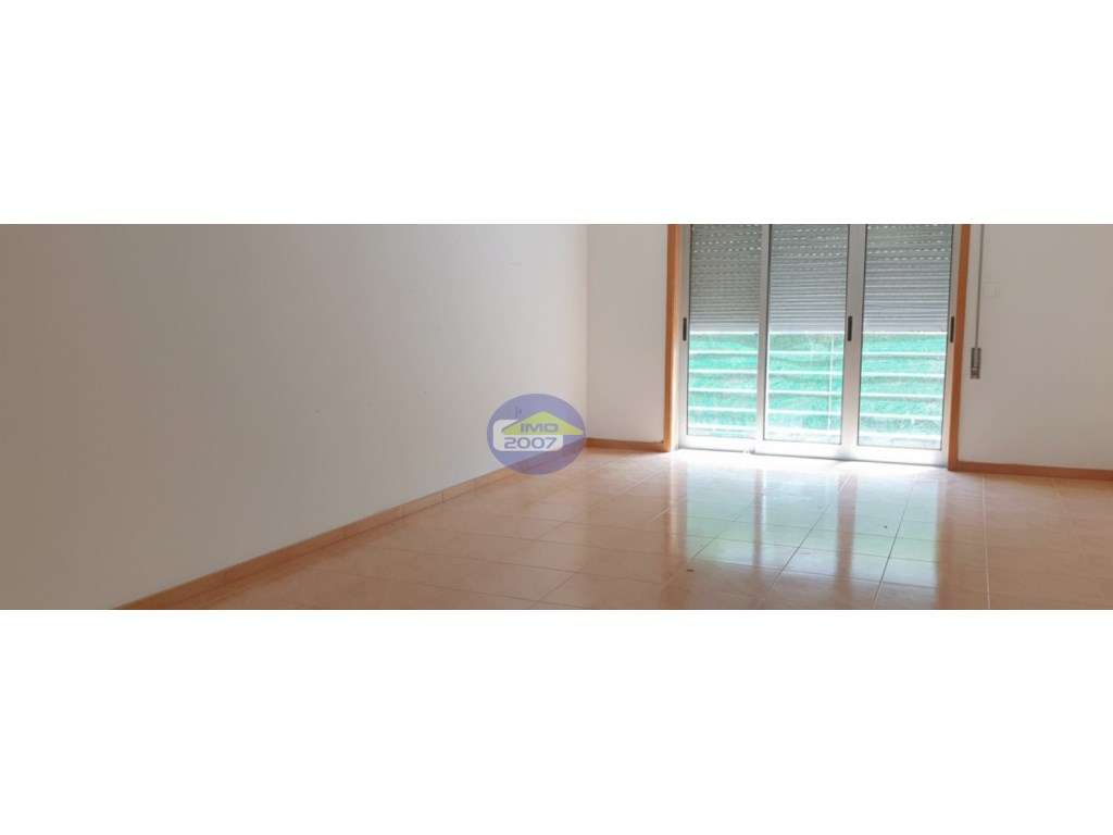 Apartamento T2 em Valbom - Grande imagem: 4/11