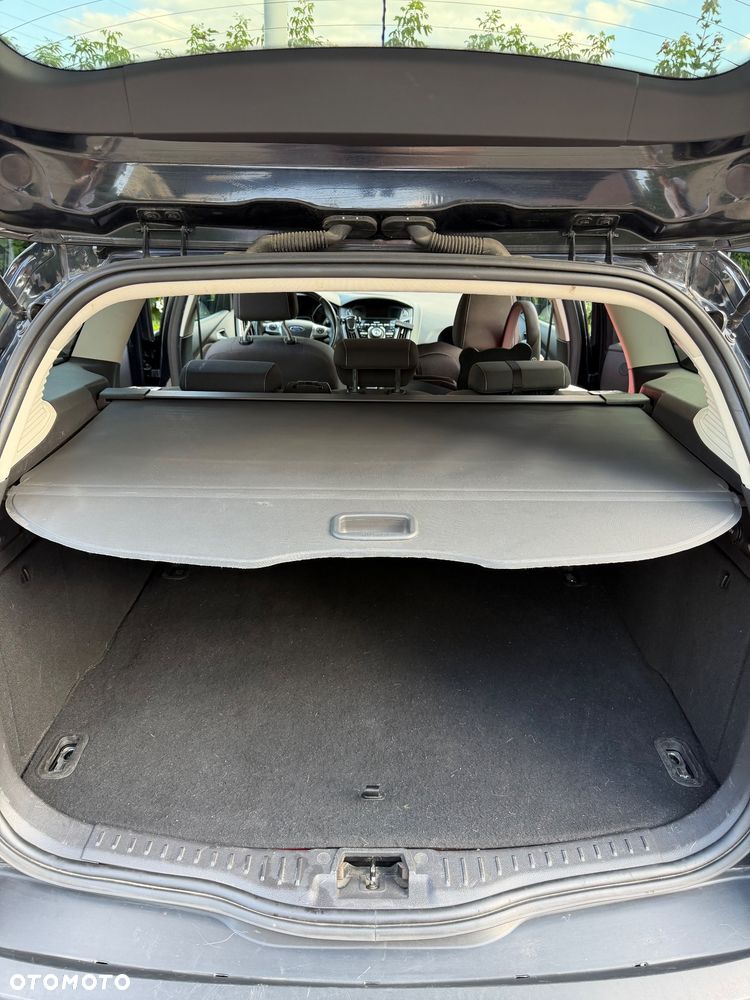 Ford Focus - 11