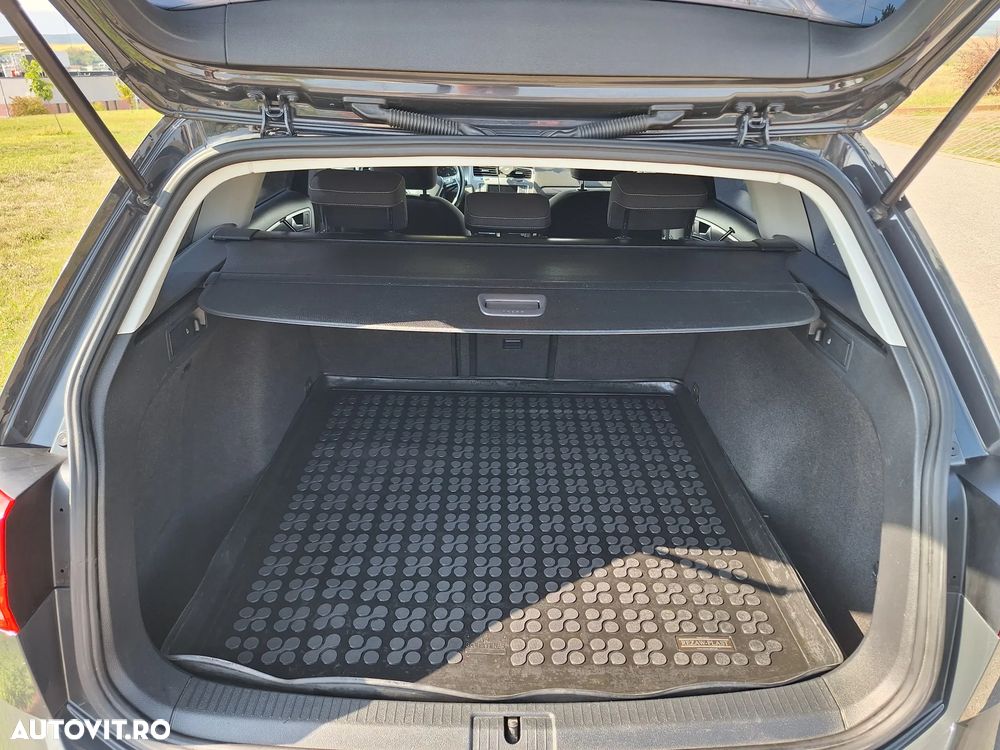 Volkswagen Golf 1.6 TDI DSG BMT Comfortline - 13