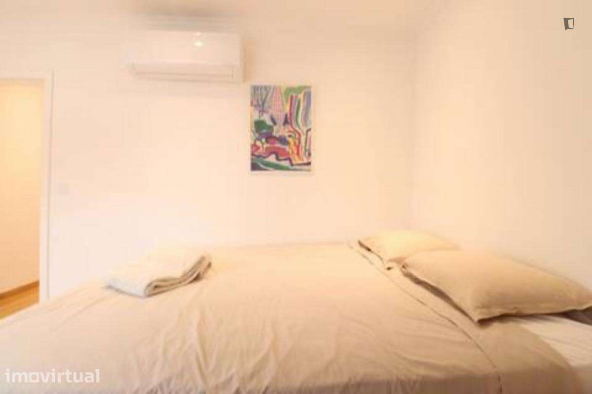 Apartamento com 2 quartos - localizado em Campo de Ourique Lisbon - Grande imagem: 3/31