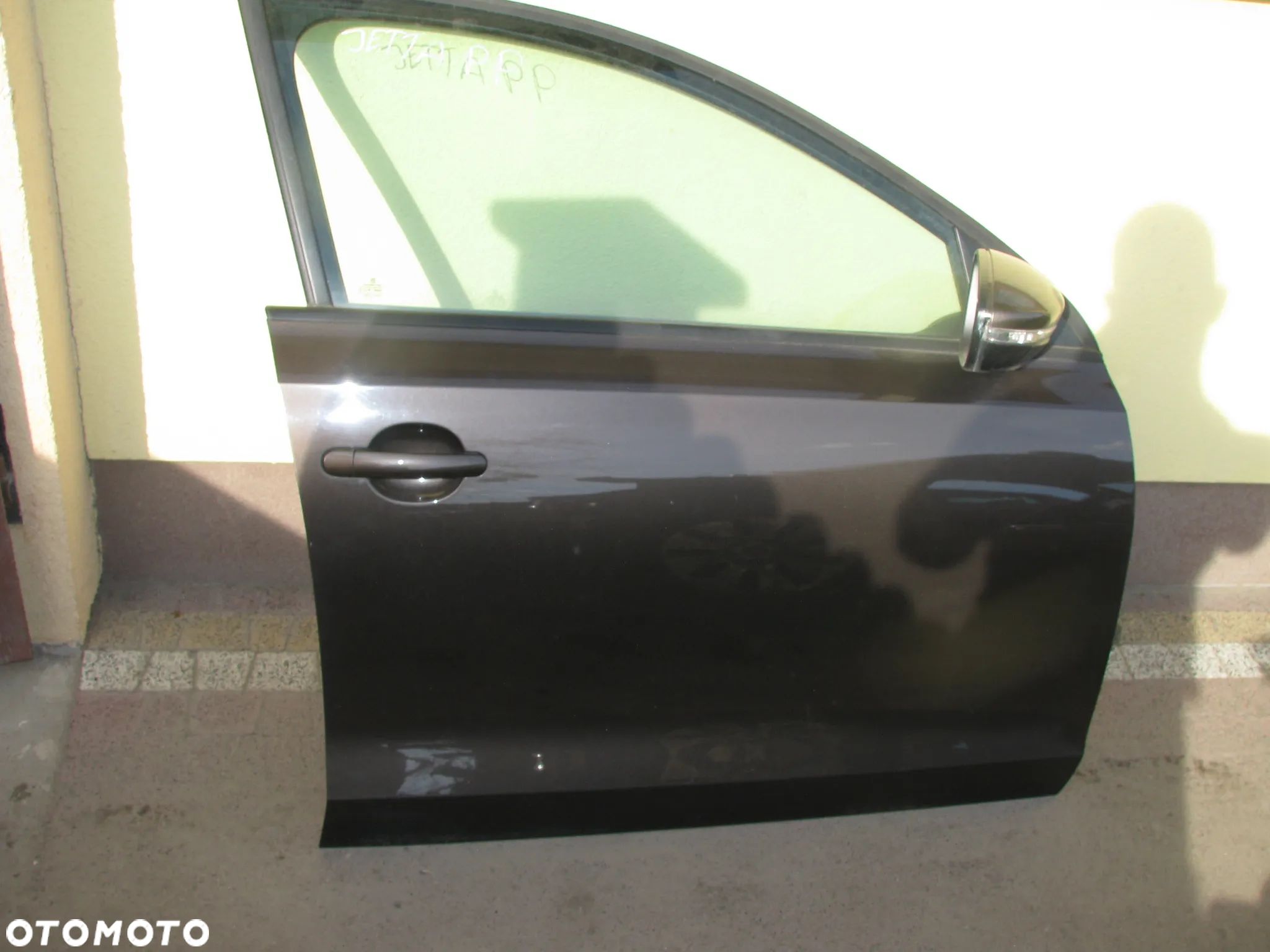 DRZWI PRAWY PRZÓD VOLKSWAGEN JETTA VI 5C LH8Z GOŁE - 1
