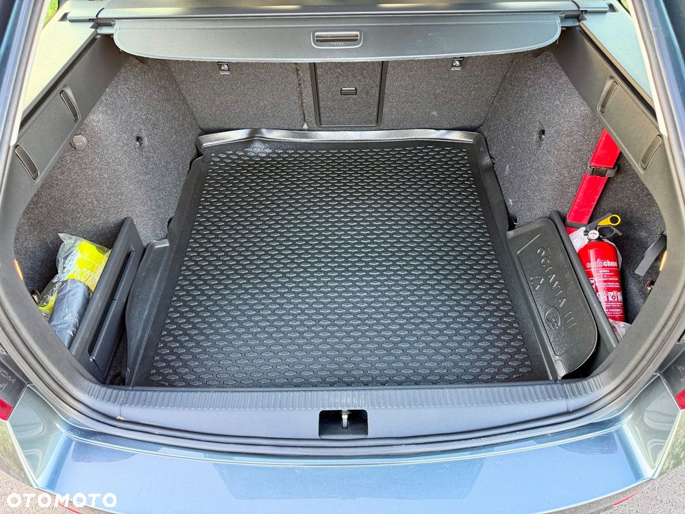 Skoda Octavia 1.5 TSI ACT Style DSG - 23
