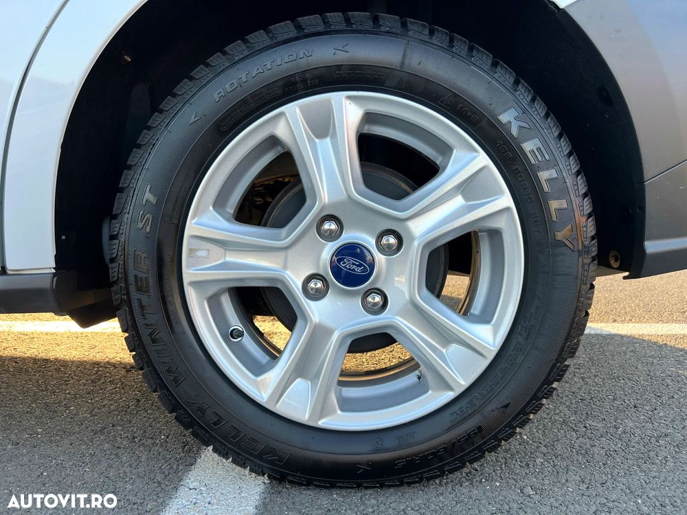 Ford Courier Van - 30