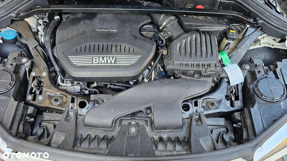 BMW X1 sDrive18d xLine - 40