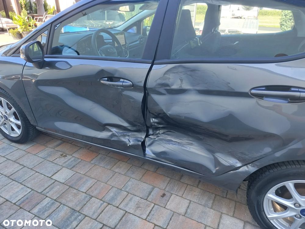 Ford Fiesta - 5