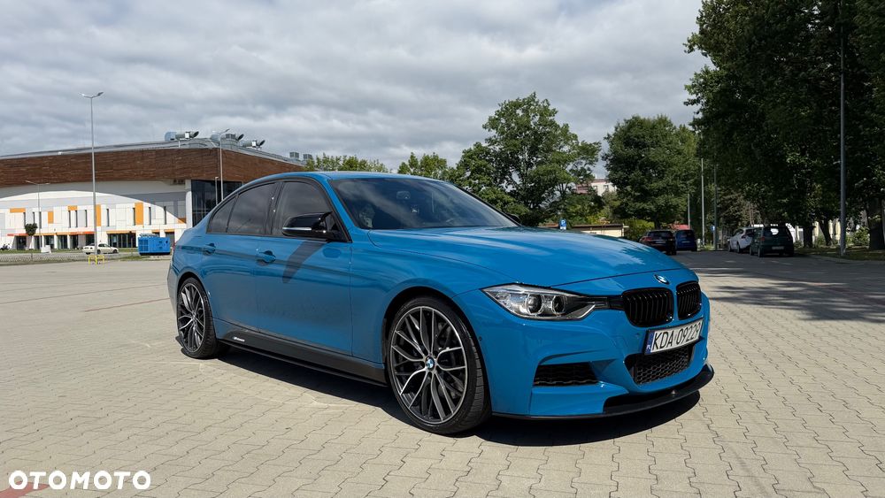 BMW Seria 3 335i xDrive Sport-Aut - 13