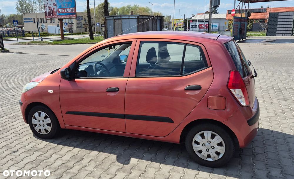 Hyundai i10 1.1 Classic + - 12
