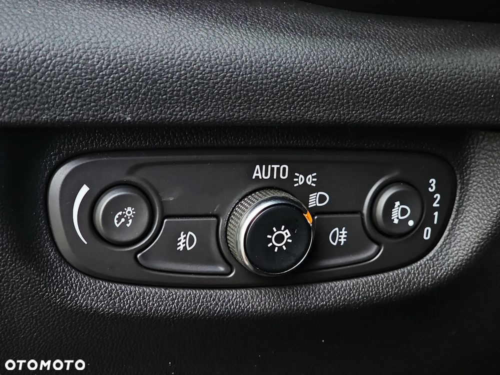 Opel Insignia 2.0 CDTI Elegance S&S - 16