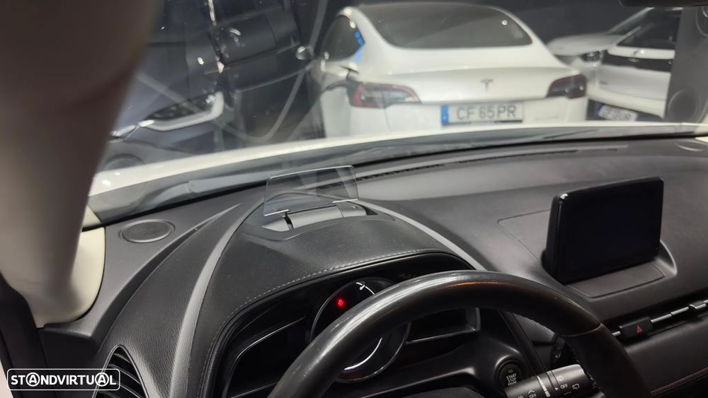 Mazda CX-3 1.5 Sky.Excellence HT Navi - 24