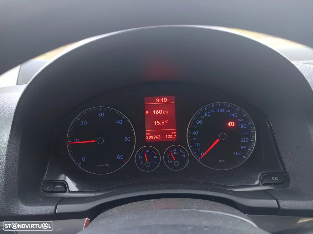 VW Golf 2.0 TDi Sport - 30