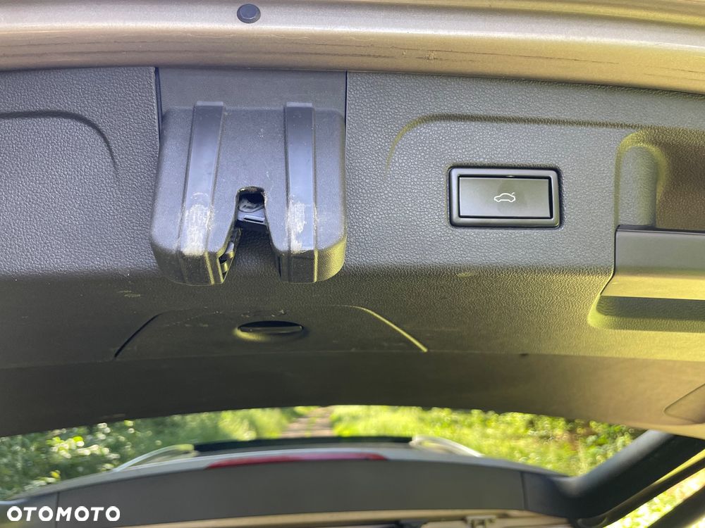 Volkswagen Tiguan - 22