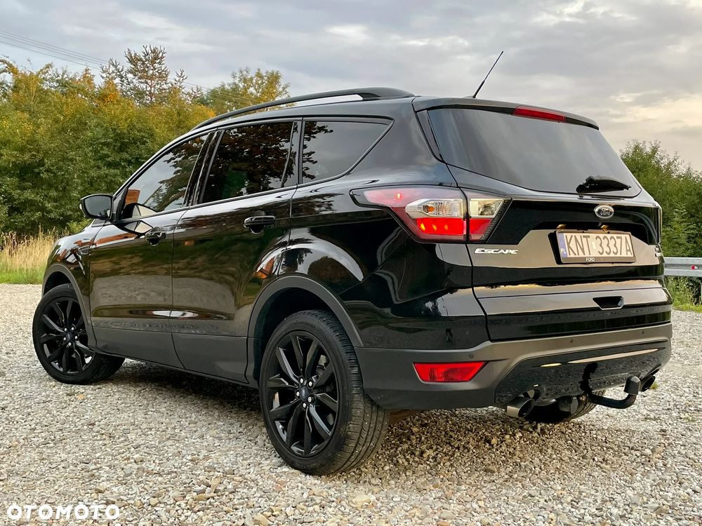 Ford Kuga - 9