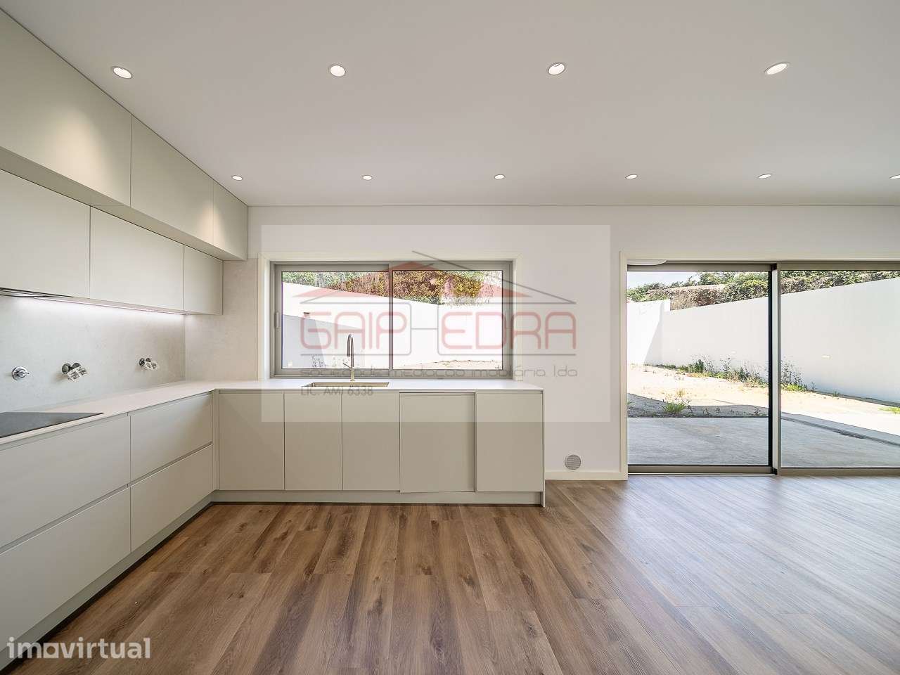 Moradia T3 com jardim e acessibilidade - Grande imagem: 5/28