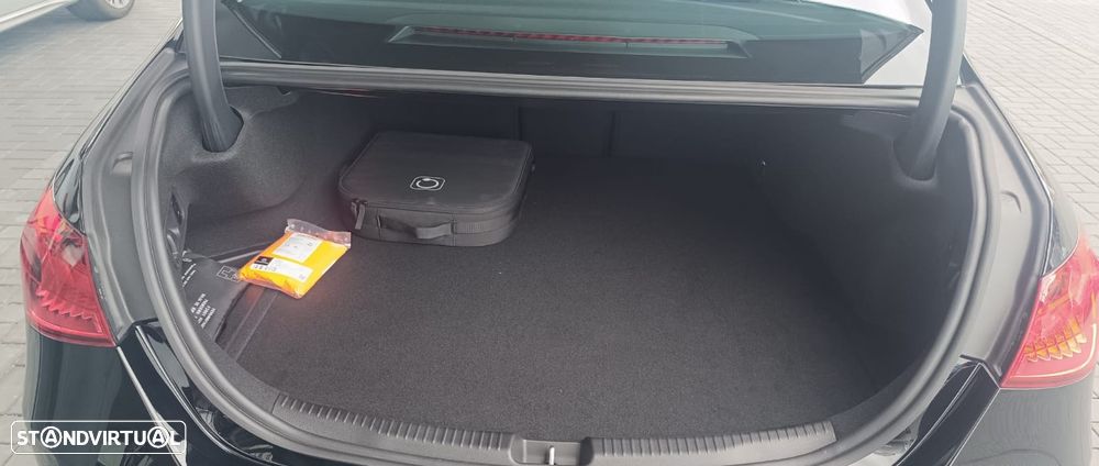 Mercedes-Benz C 300 e 9G-TRONIC Avantgarde Advanced - 8