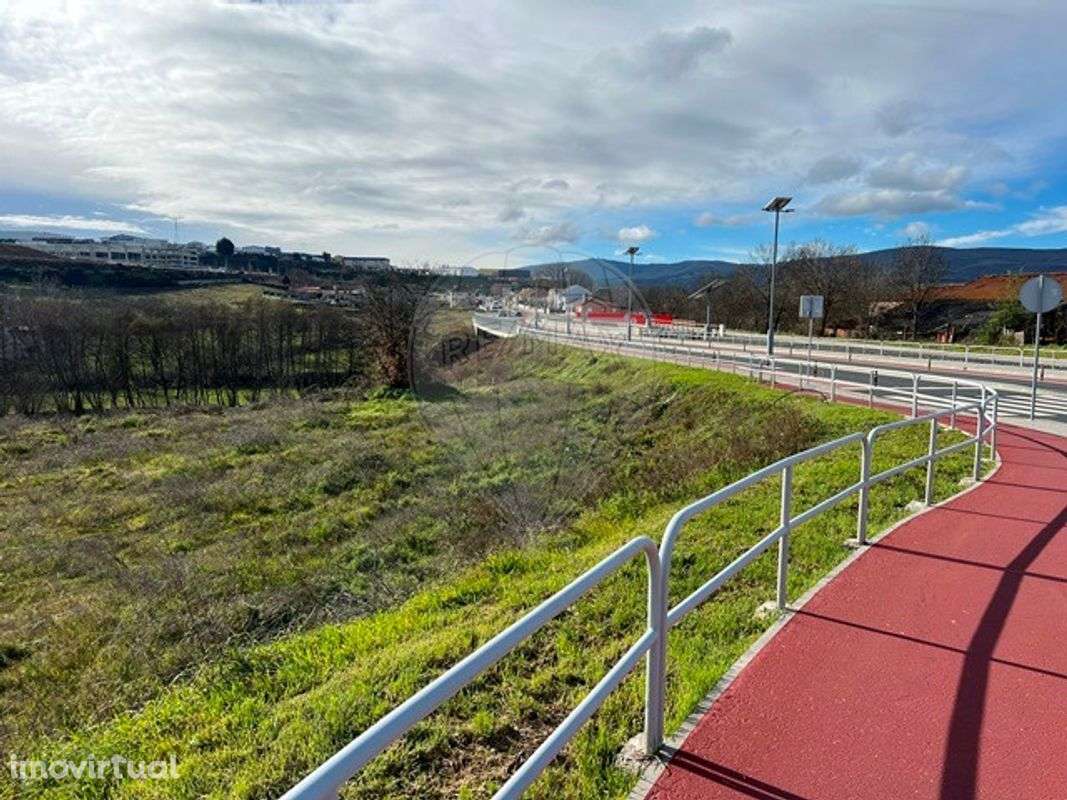 Terreno  para venda - Grande imagem: 2/7
