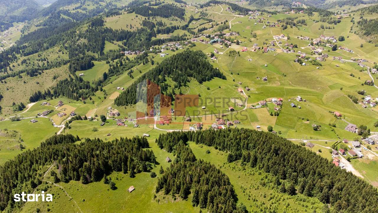 Teren Fundatica intravilan 4500 mp - Imagine principală: 5/18