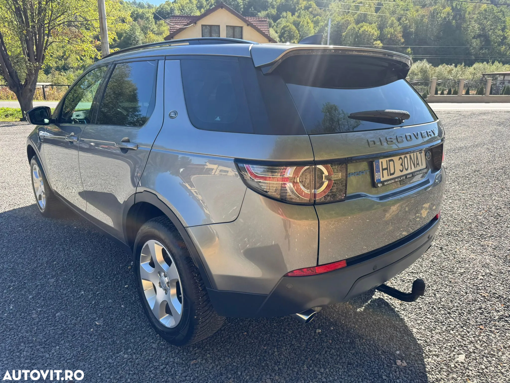 Land Rover Discovery Sport - 2