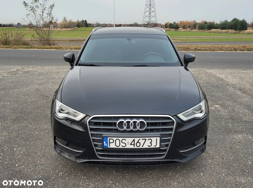 Audi A3 Sportback - 1