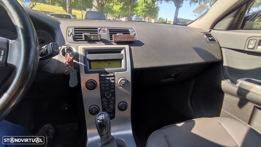 Volvo V50 1.6 D Nível 2 - 17