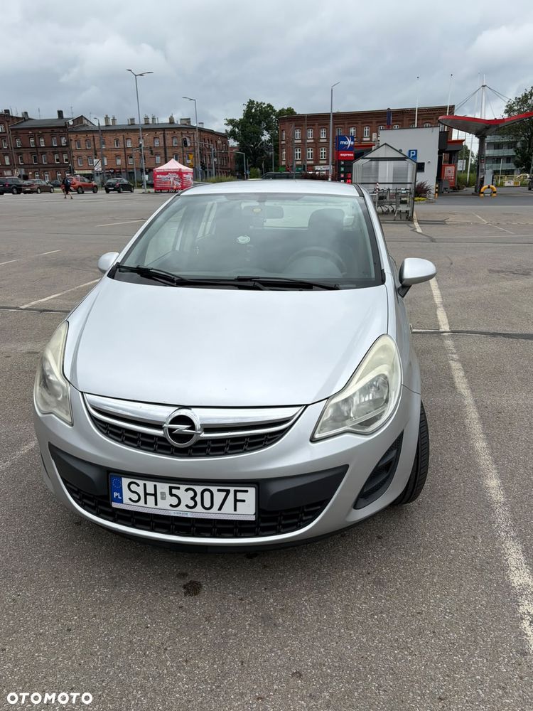 Opel Corsa 1.2 16V Essentia - 15
