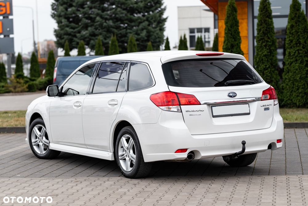 Subaru Legacy 2.0D Sport - 4