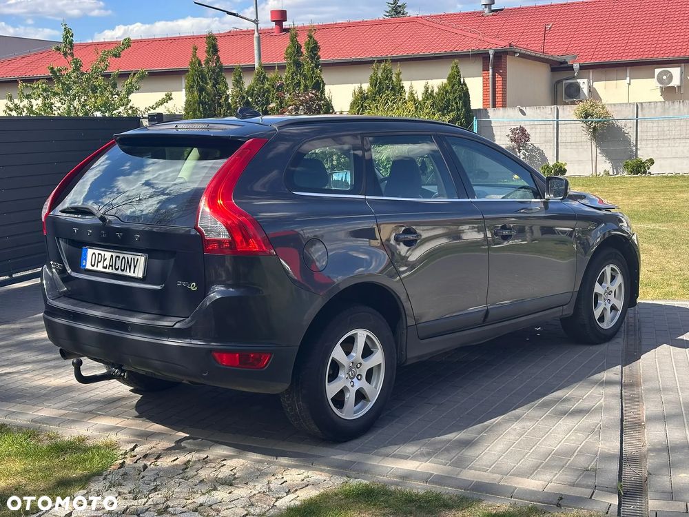 Volvo XC 60 DRIVe Momentum - 1