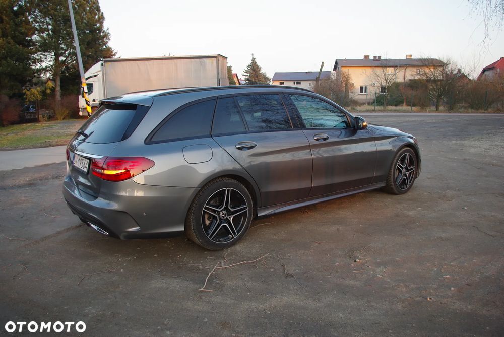 Mercedes-Benz Klasa C 300 d T 9G-TRONIC AMG Line - 29