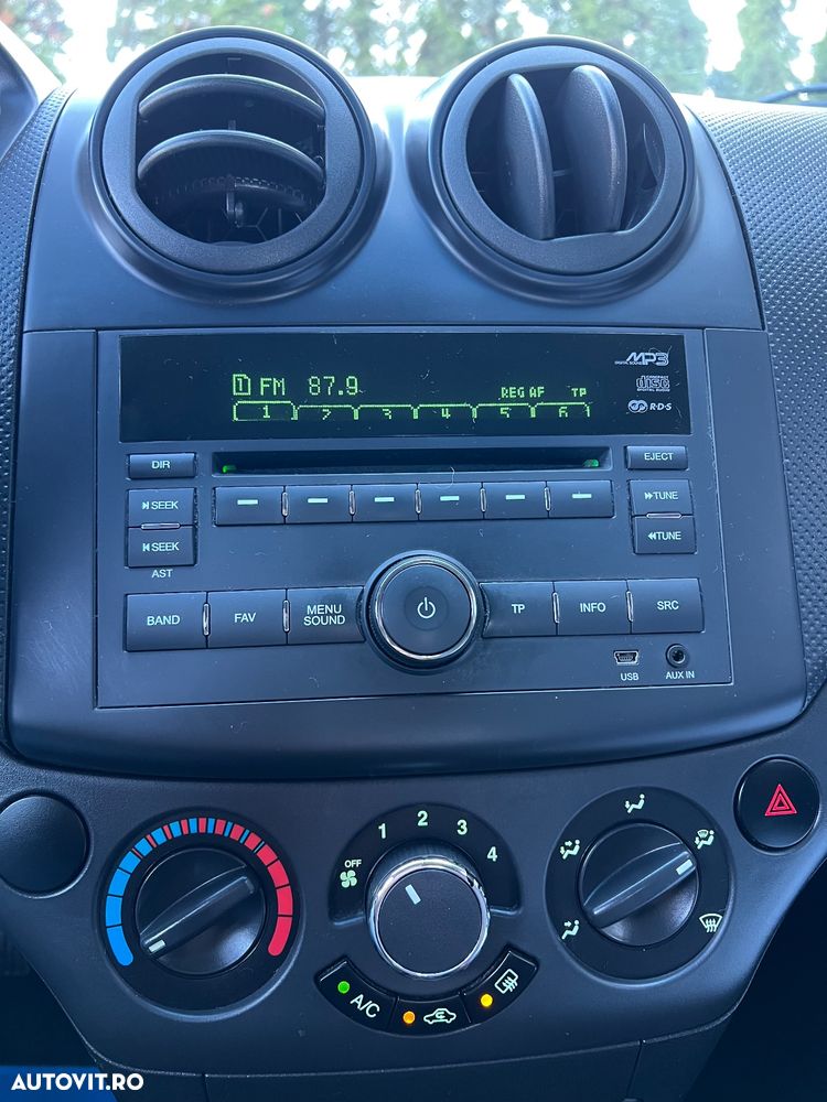 Chevrolet Aveo 1.2i S 504 - 9