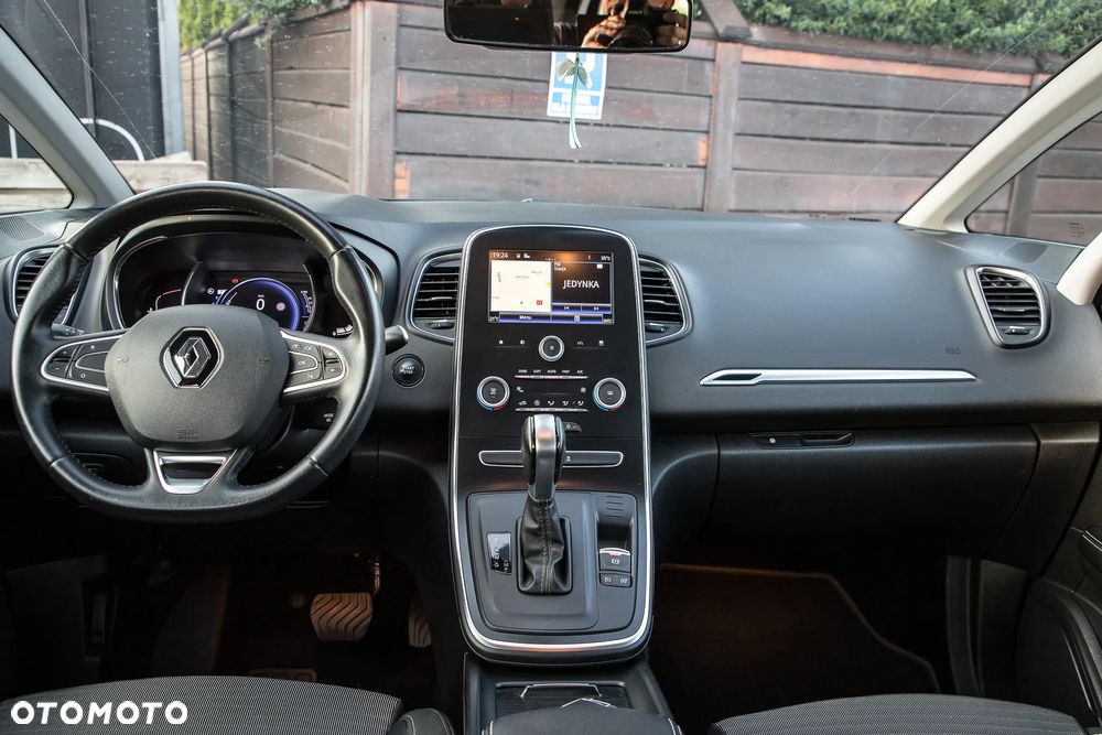 Renault Scenic - 20