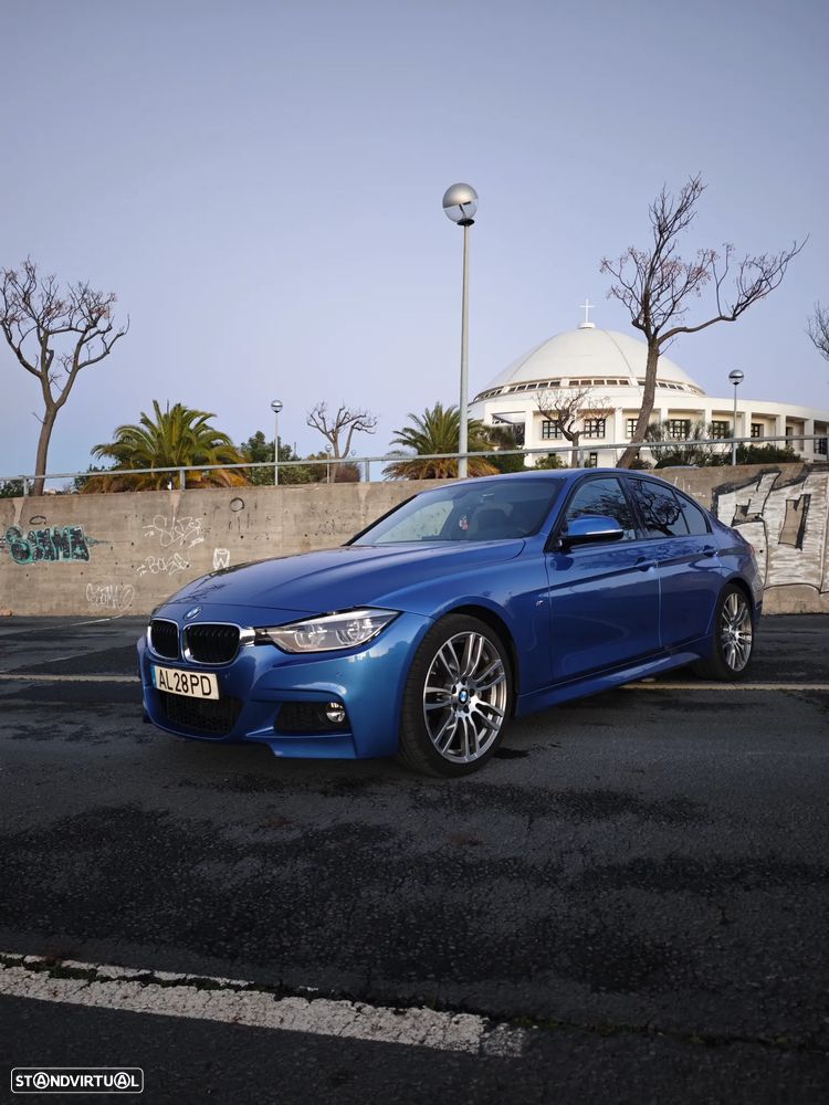 BMW 320 i Aut. M Sport - 20