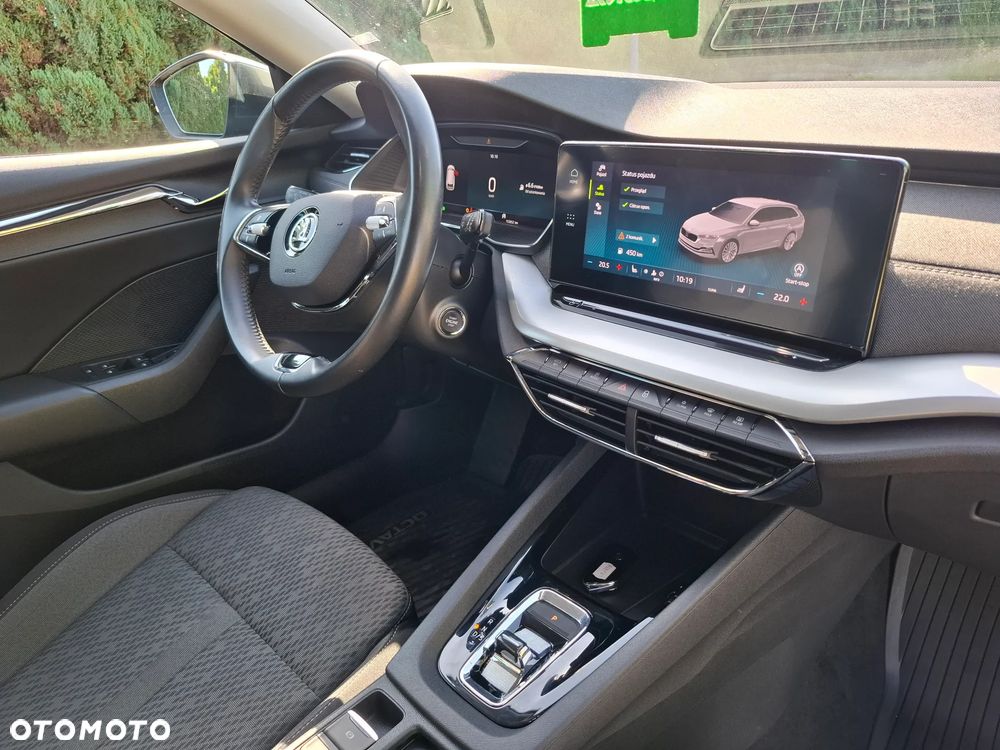 Skoda Octavia 2.0 TDI Style DSG - 14
