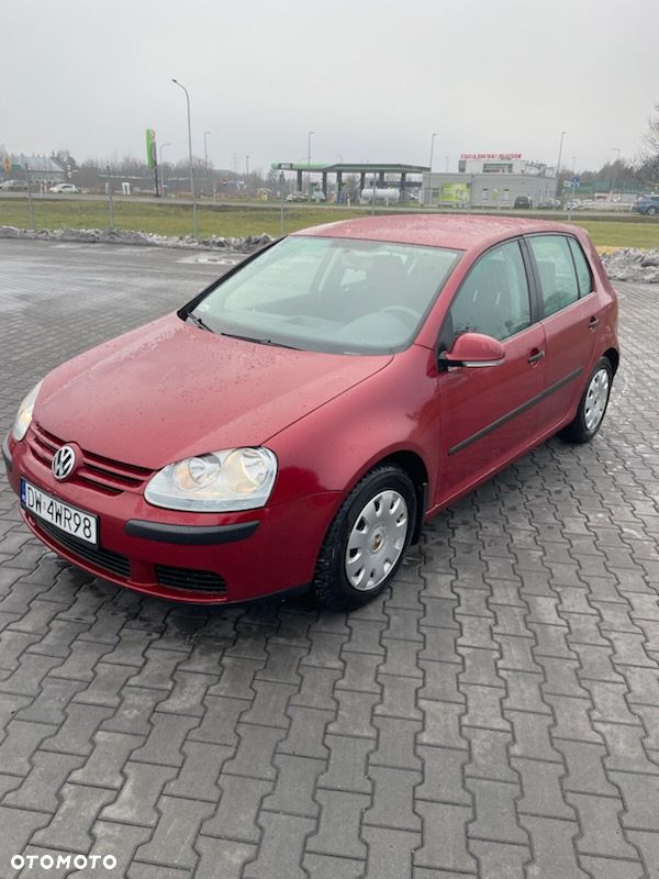 Volkswagen Golf 1.6 FSI Q-Line - 1
