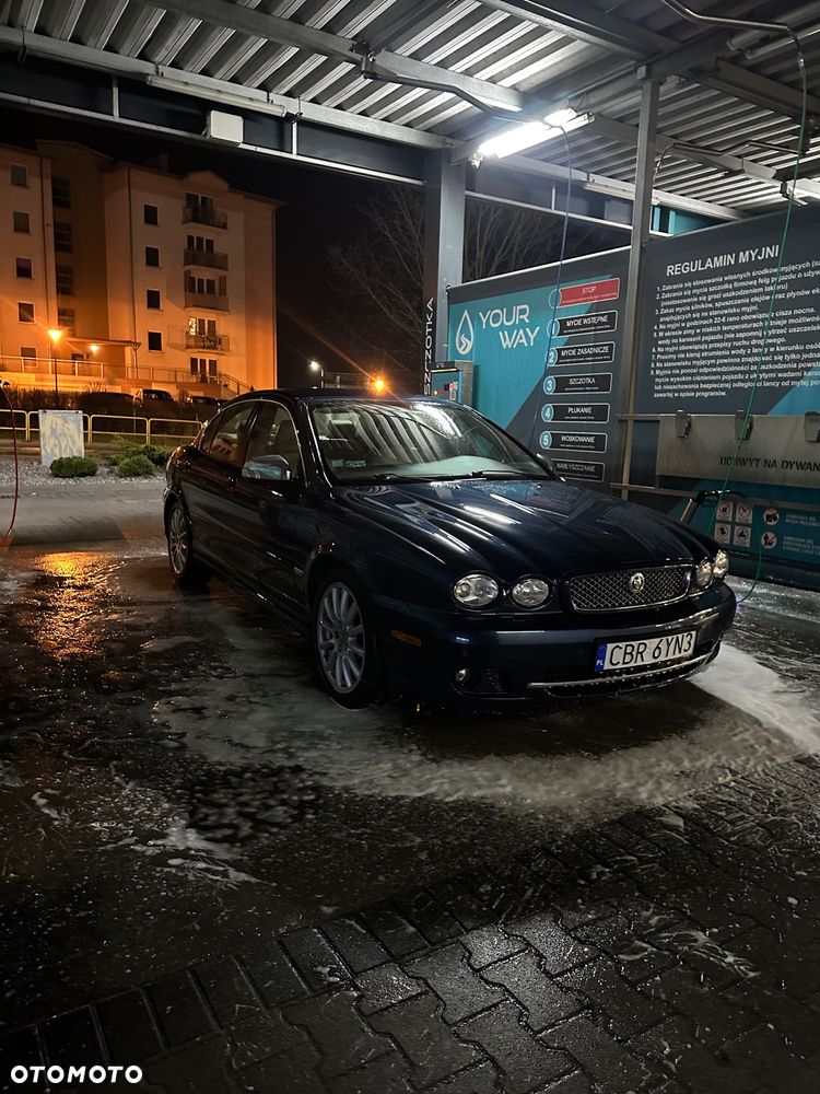Jaguar X-Type - 1