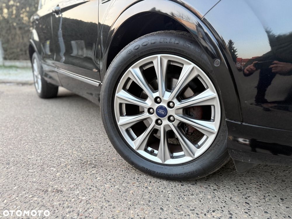 Ford Kuga 1.5 EcoBoost 2x4 Vignale - 12