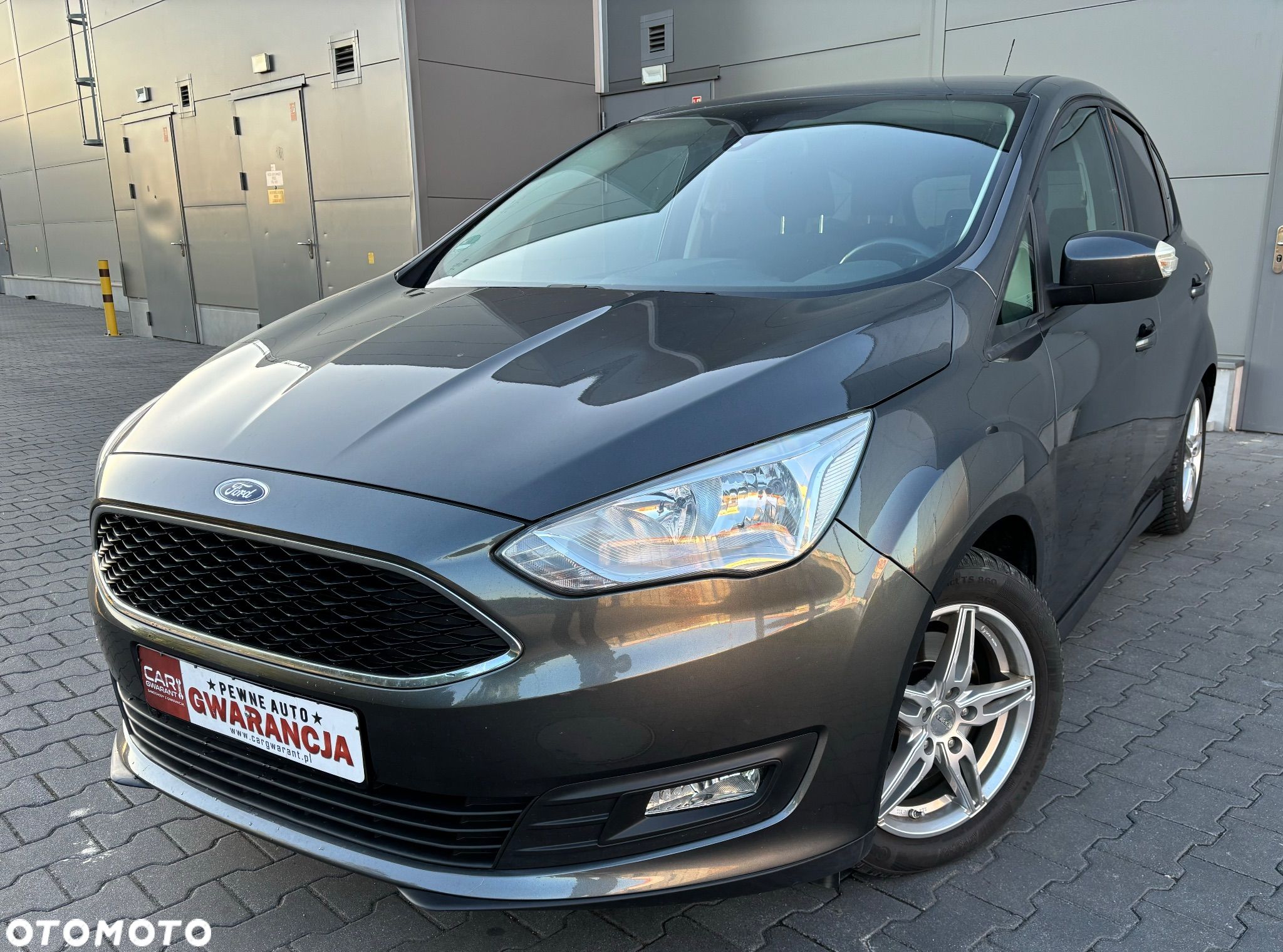 Ford C-MAX - 1