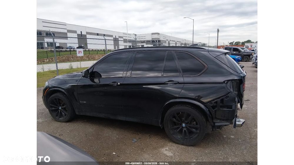 BMW X5 xDrive35i M Sport Edition - 7