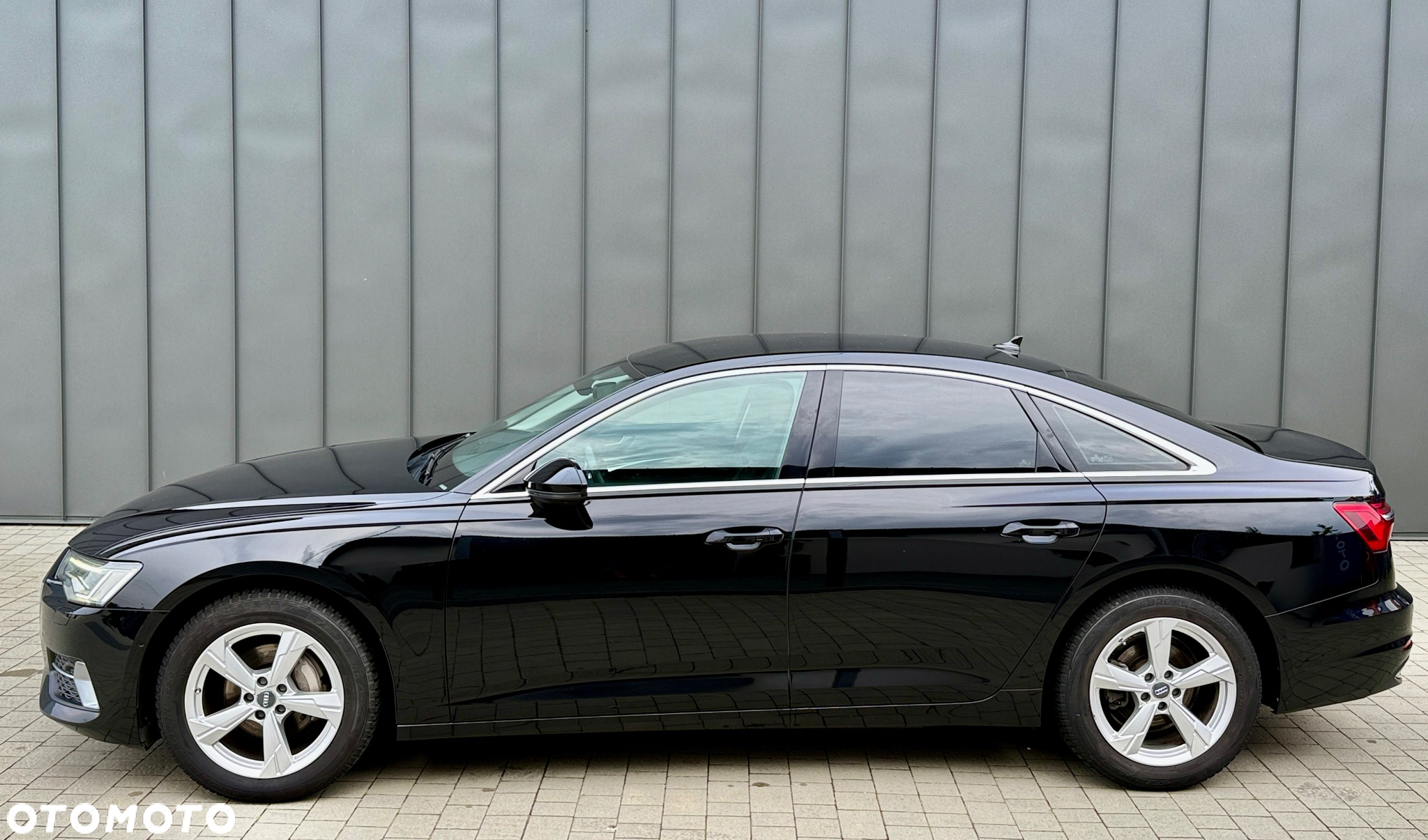 Audi A6 40 TDI quattro S tronic S line - 4