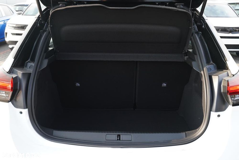 Opel Corsa 1.2 T GS S&S - 9