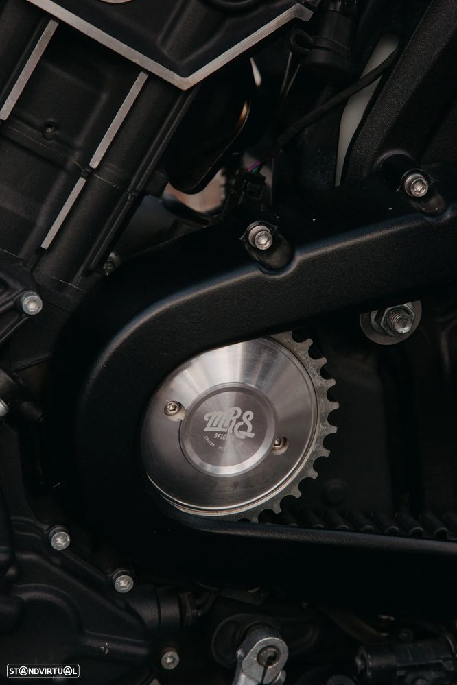 Indian Scout Bobber - 7