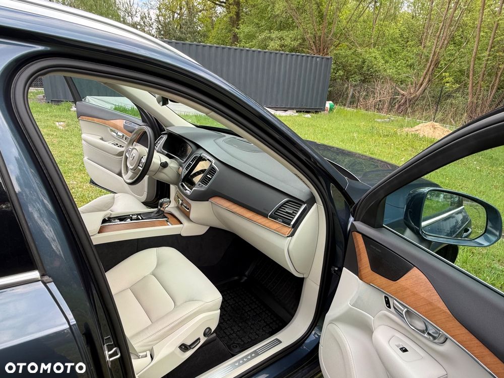 Volvo XC 90 T6 GPF AWD Momentum 7os - 10